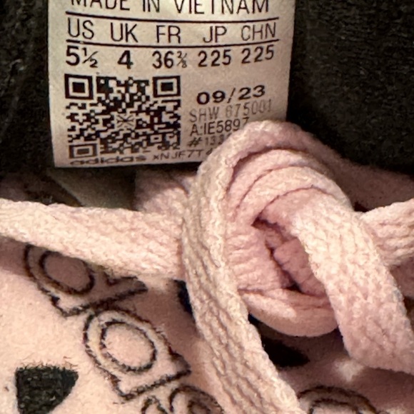 Adidas Originals HANDBALL SPEZIAL women's suede black with pink stripe Sneakers - Picture 11 of 14